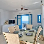 Вилла Paros Luxury 2mins From The