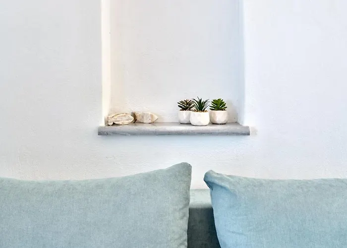 Paros Luxury 2mins From The Piso Livadi