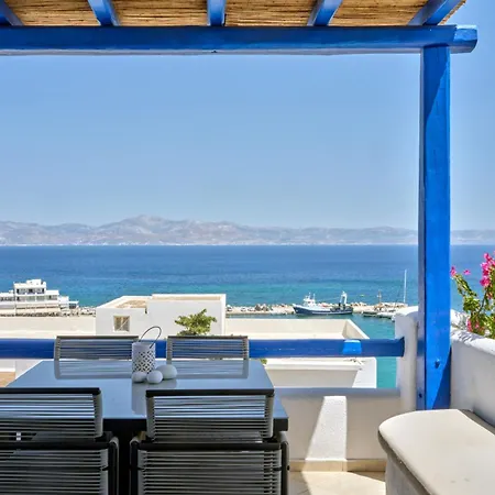 Paros Luxury 2mins From The Villa