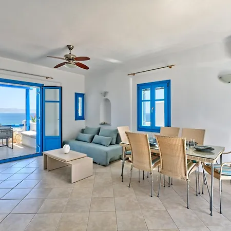 Paros Luxury 2mins From The