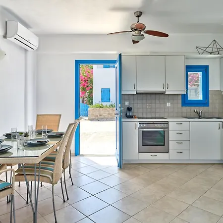 Paros Luxury 2mins From The * Piso Livadi