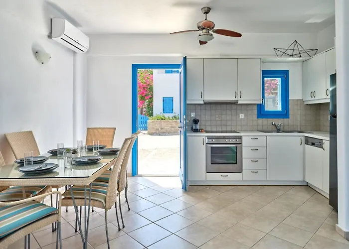 Paros Luxury 2mins From The * Piso Livadi